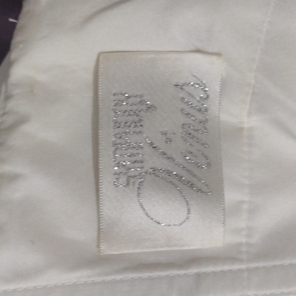 Wedding Dress - Picture 10 of 14